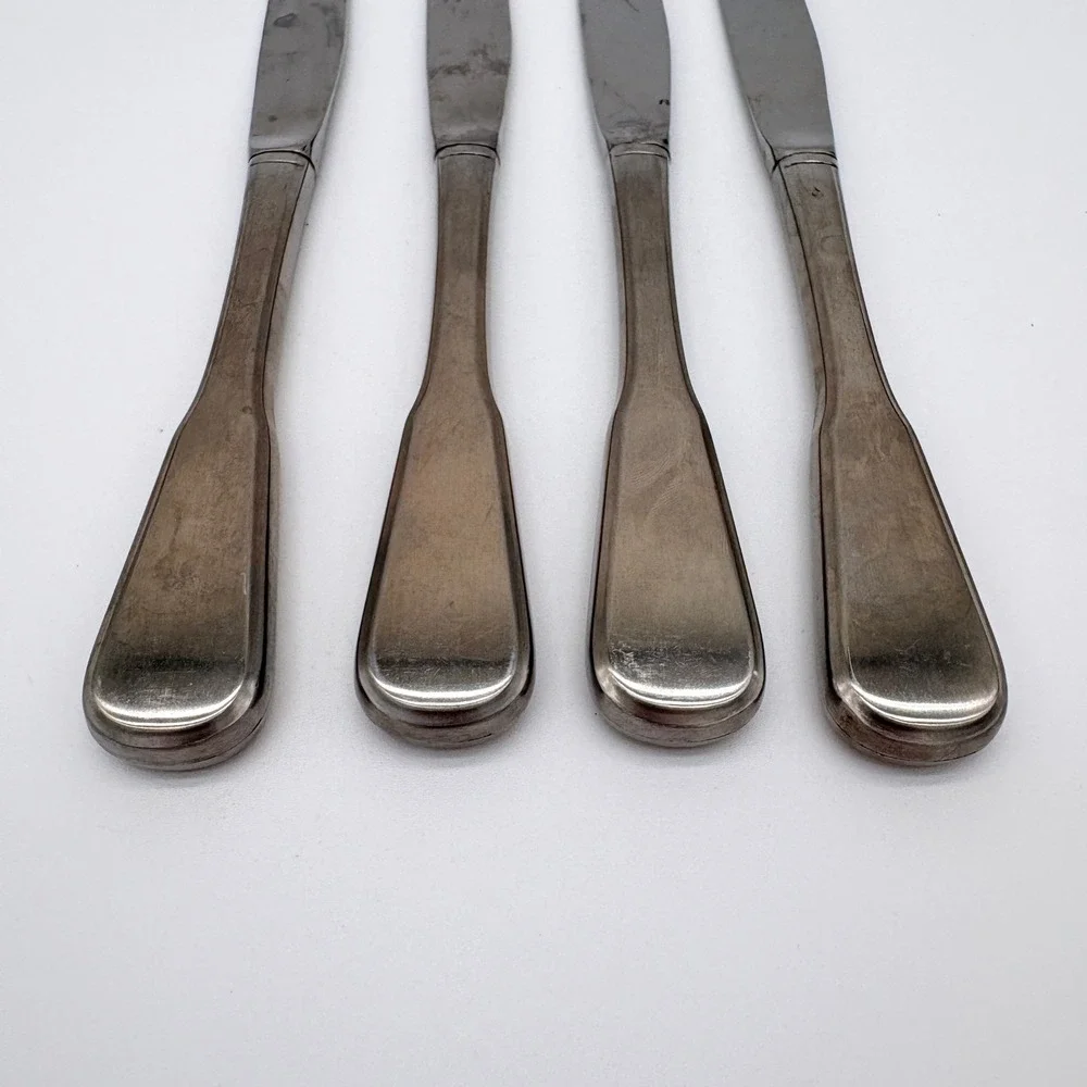 Oneida Deluxe Independence Stainless Steel Set of 4 Dinner Knives
